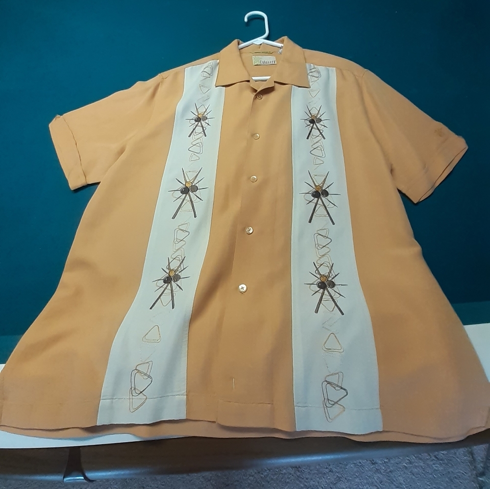 Cubavera Size M excellent condition